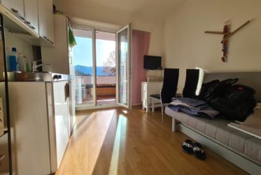 Lot de 3 studios avec terrasse, place de parc privative / Rendement clé en mains