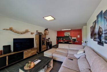 Magnifique et moderne appartement de 2.5 pièces à Aproz