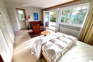 Spacieuse villa d’architecte des années 60 " LA MUSARDIERE" – Rénovations récentes – vendue meublée et équipée - Forêt privative