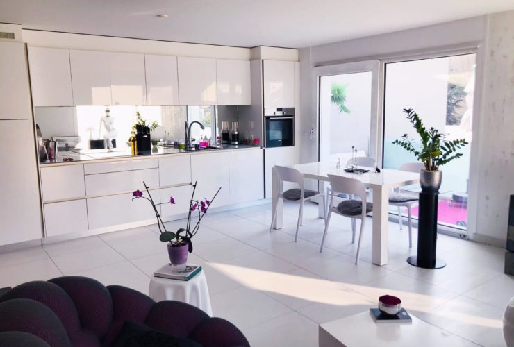 Un art de vivre au cœur de Saxon : Attique-LOFT de 2,5 pces : Vente ou location / 2 places de parc