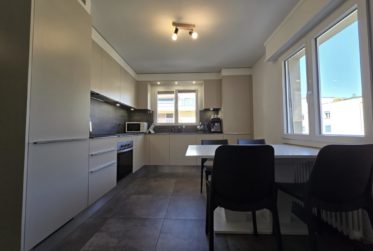 Appartement de 3.5 pces refait à neuf + garage et place de parc : rendement immédiat !