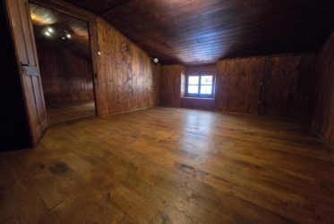 Un projet à imaginer : Maison à rénover au cœur de Praz-de-Fort - beau potentiel de 2 logements