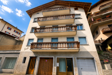 Bel appartement lumineux avec 2 balcons - 3.5 pces - garage privatif inclus