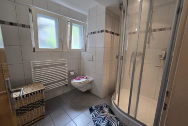 Bel appartement lumineux avec 2 balcons - 3.5 pces - garage privatif inclus